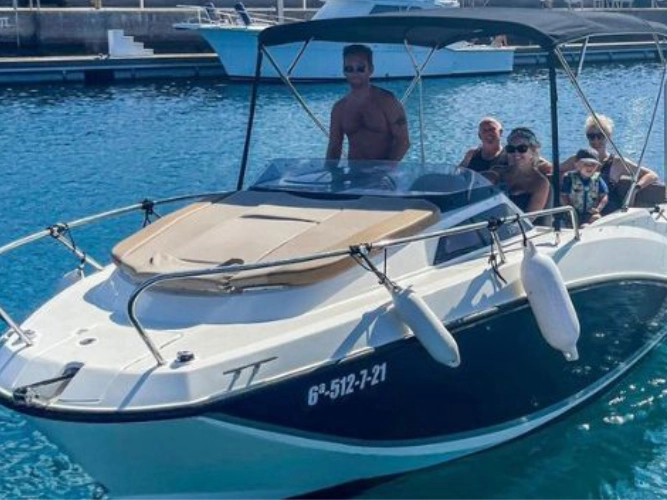 Quicksilver Activ 555